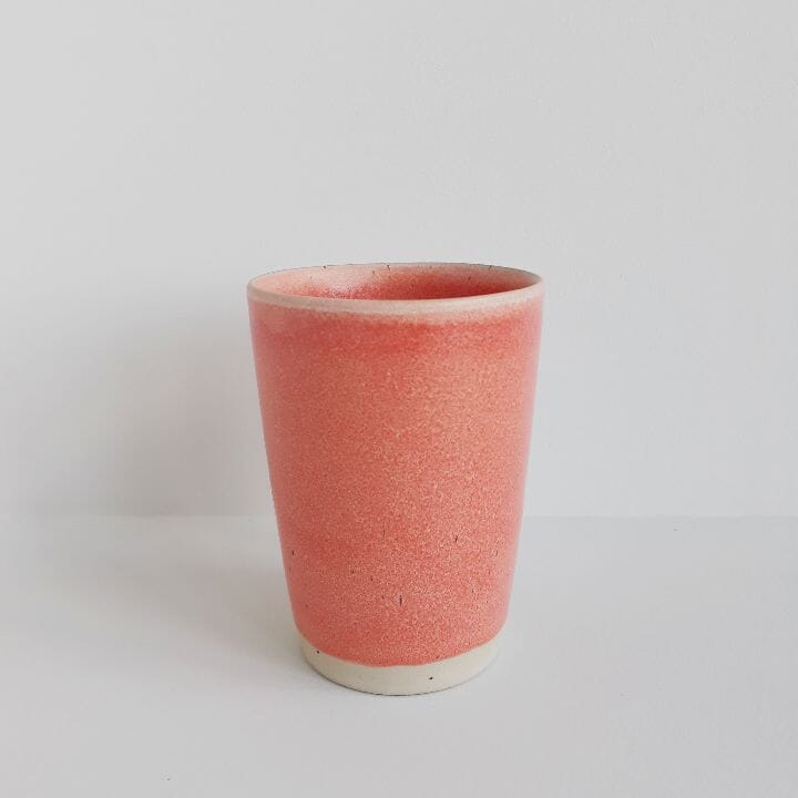 Høj Ø-kop fra Bornholms Keramikfabrik, Coral