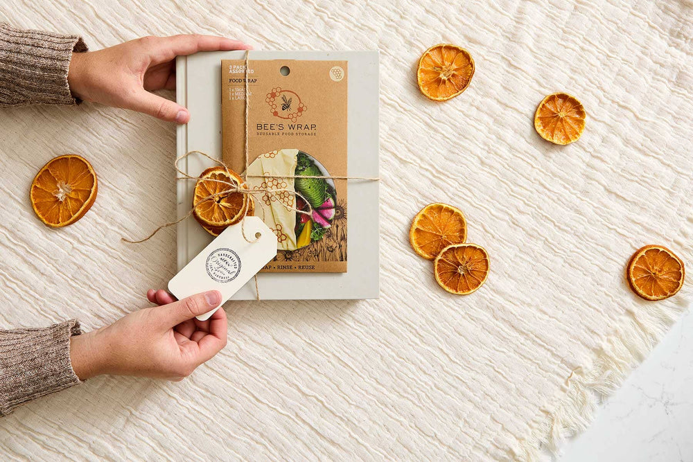 Genanvendelig madwrap med bivoks fra Bee's Wrap, S/M/L, 3 stk