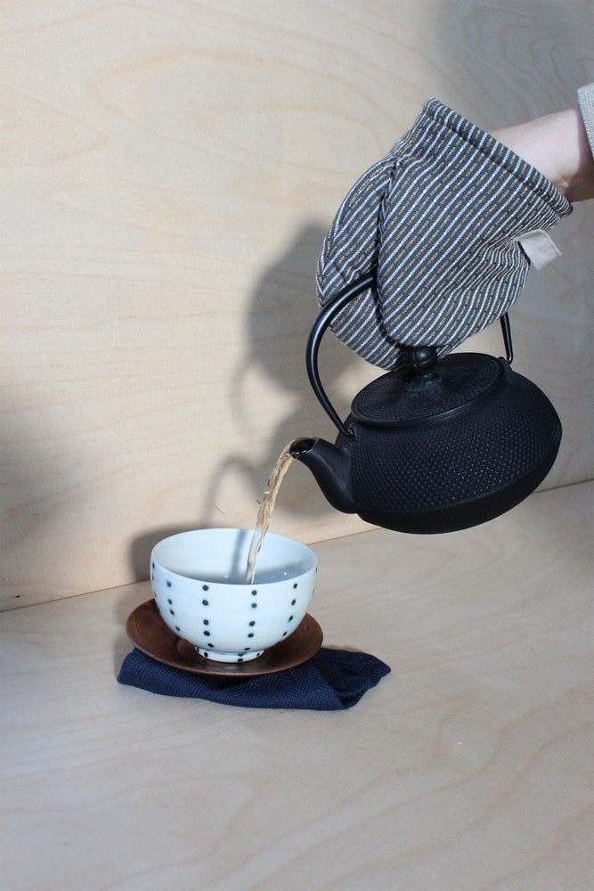 Mini Oven Mitts i økologisk bomuld fra The Organic Company, Vulcano