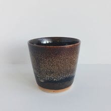 Ø-kop fra Bornholms Keramikfabrik, Brown Chocolate