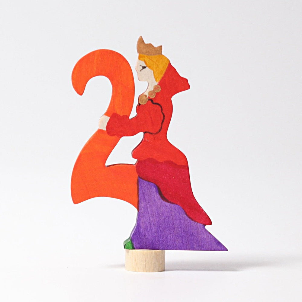 Grimm's figur til fødselsdagsring, eventyrfigur med tallet 2, rød og orange
