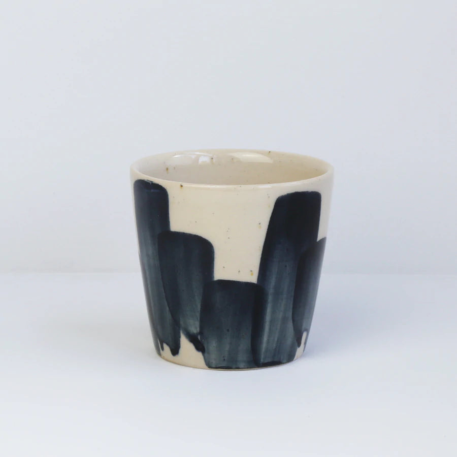 Ø-kop fra Bornholms Keramikfabrik, Black Vertigo