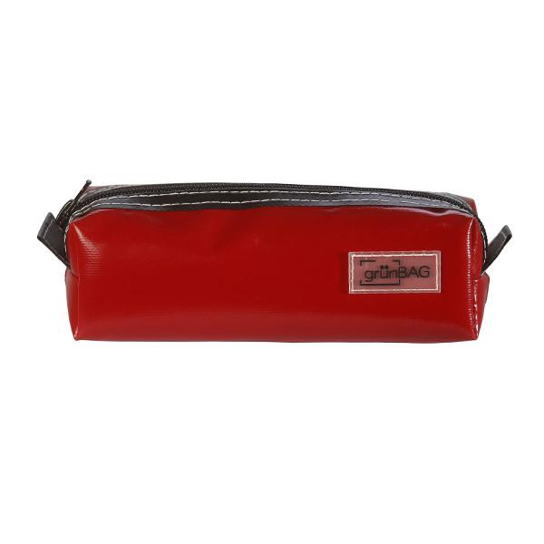 grünBAG Case, lille taske af genanvendt presenning, rød
