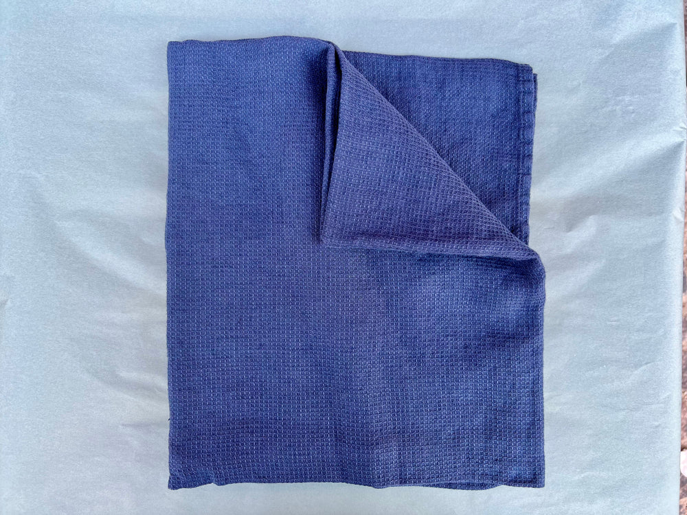Håndklæde i 100% hør fra Europa, 75x130 cm, Mørkeblå
