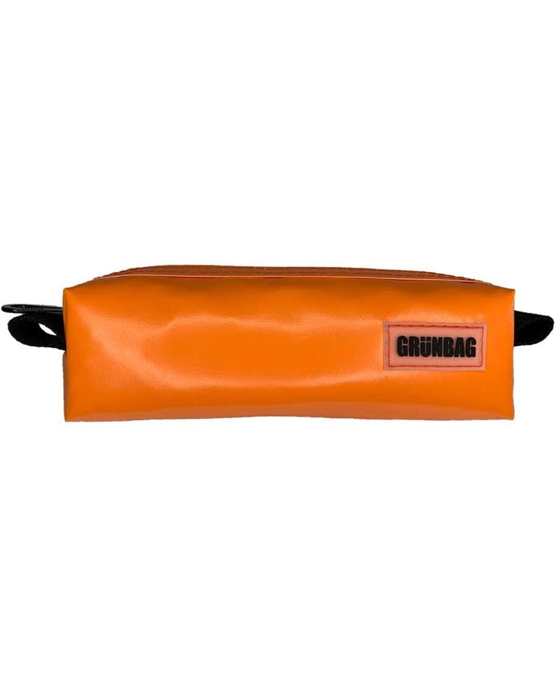 grünBAG Case, lille taske af genanvendt presenning, orange