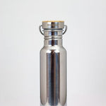 Klean Kanteen Reflect vandflaske i rustfri stål med bambuslåg, mirrored steel, 532 ml