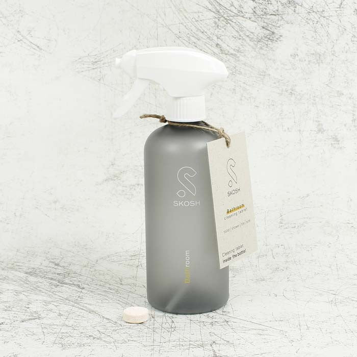 Skosh sprayflaske af genanvendt plast + en rengøringstablet - 500 ml, baderum m. citrusduft